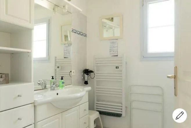 Casa de Férias Maison Lermarin 85 *