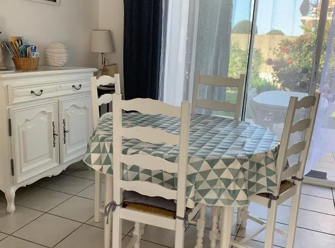 Maison Lermarin 85 *